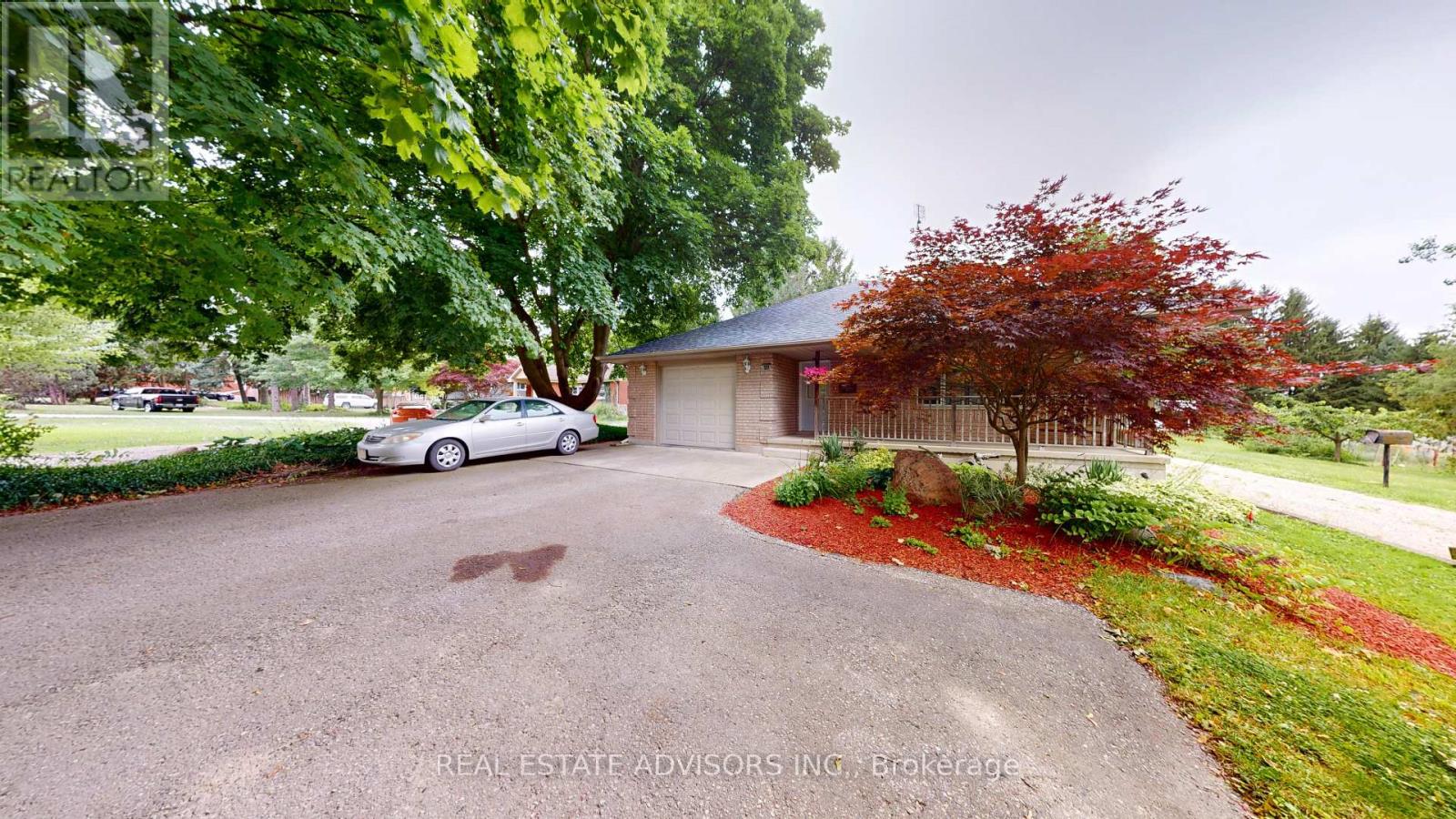 227 BOWER HILL ROAD - 24
