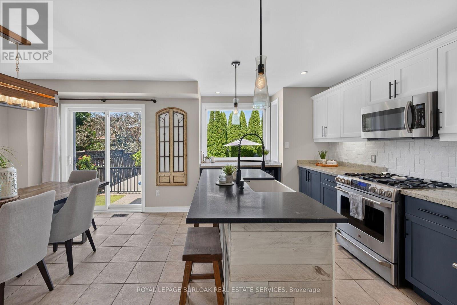 23 MORGANTE COURT - 10