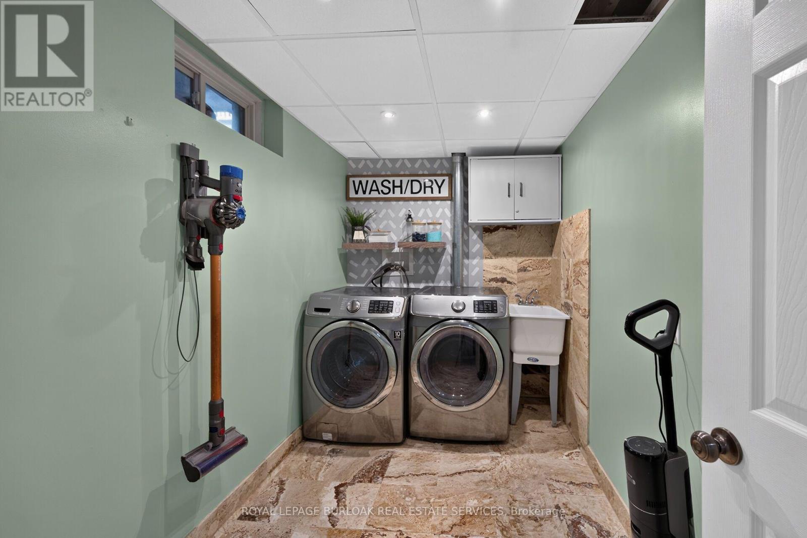 23 MORGANTE COURT - 33