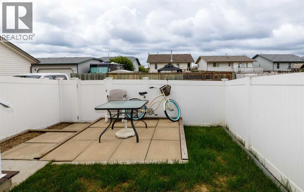 Listing photo – 47, 33 Donlevy Avenue, Red Deer