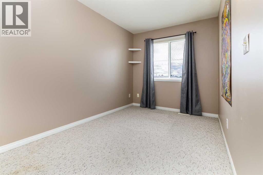 Listing photo – 47, 33 Donlevy Avenue, Red Deer