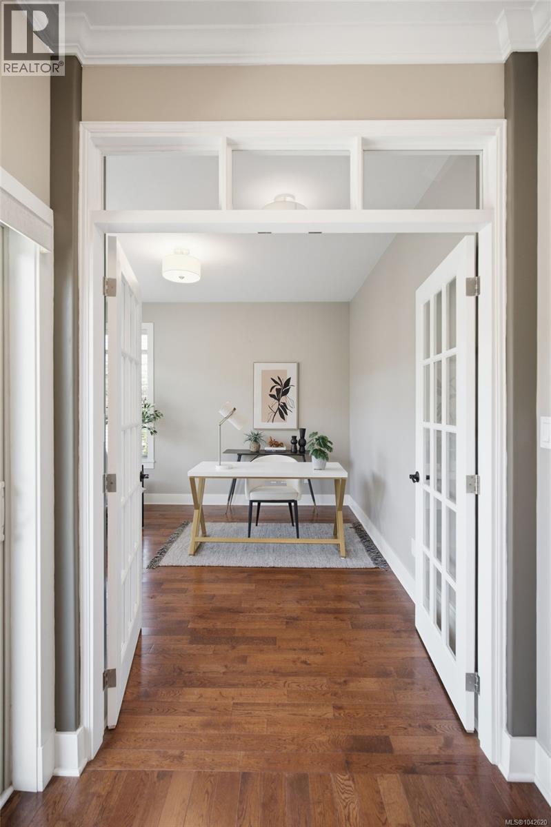 473 Nottingham Dr - 22