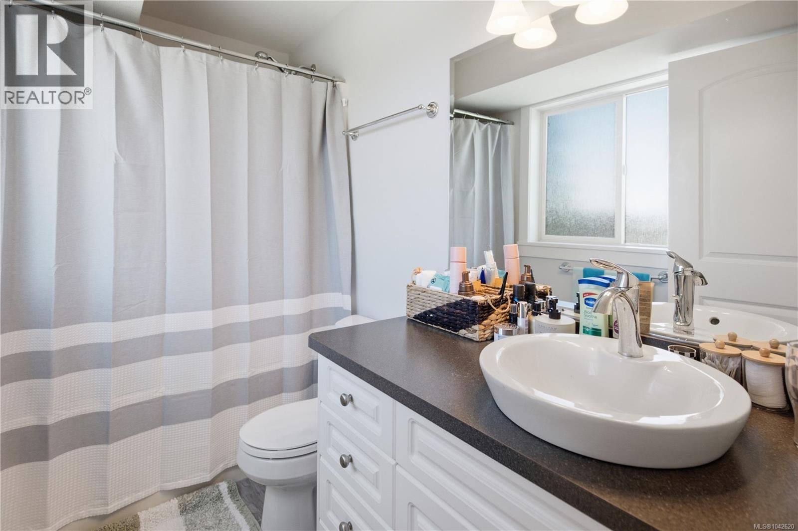 473 Nottingham Dr - 43