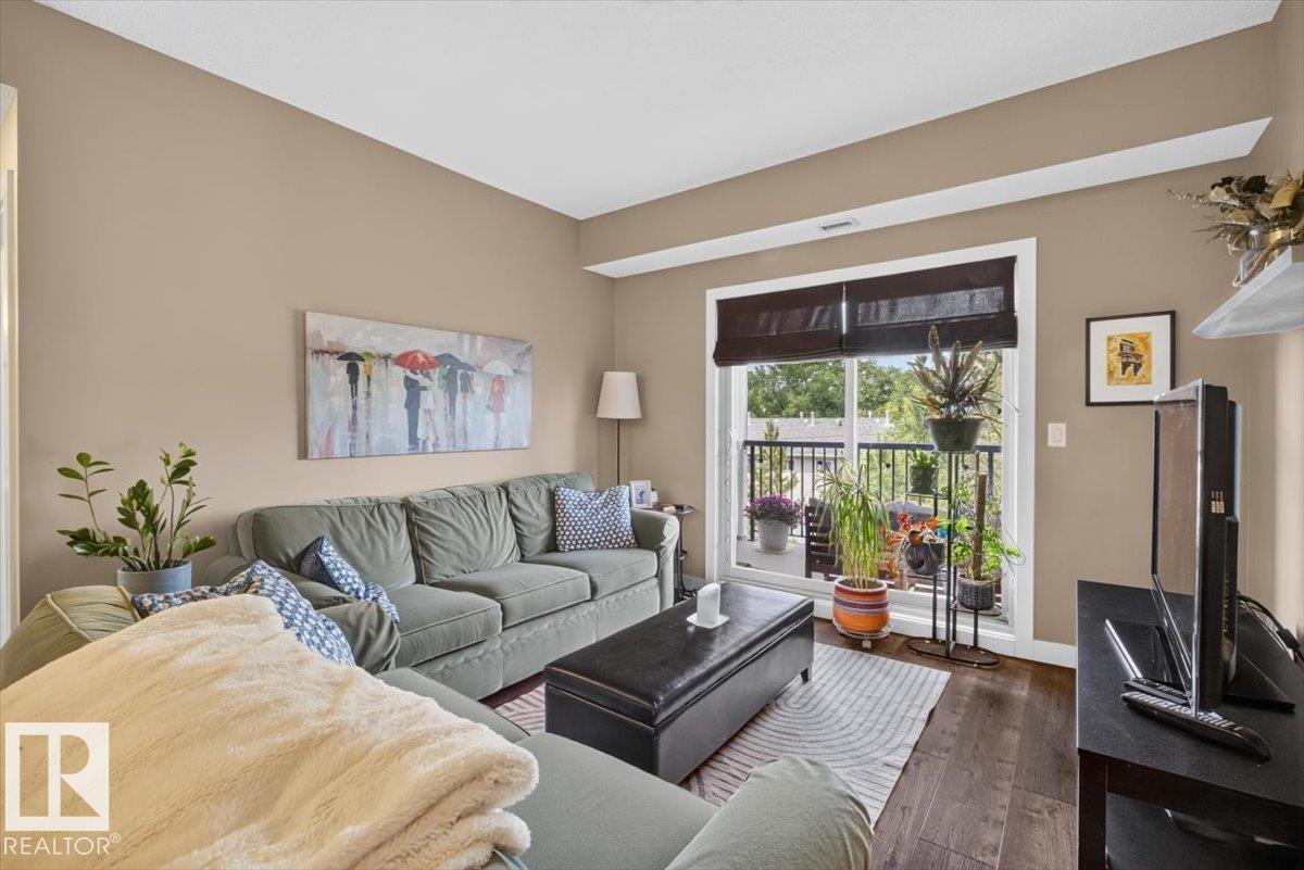 #312 8730 82 AV NW - 19