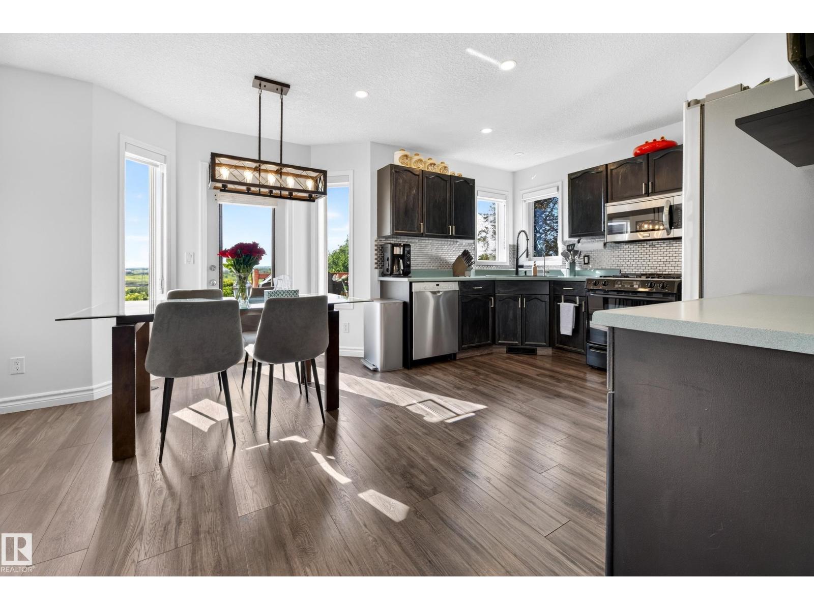 251 RIVER PT NW - 17