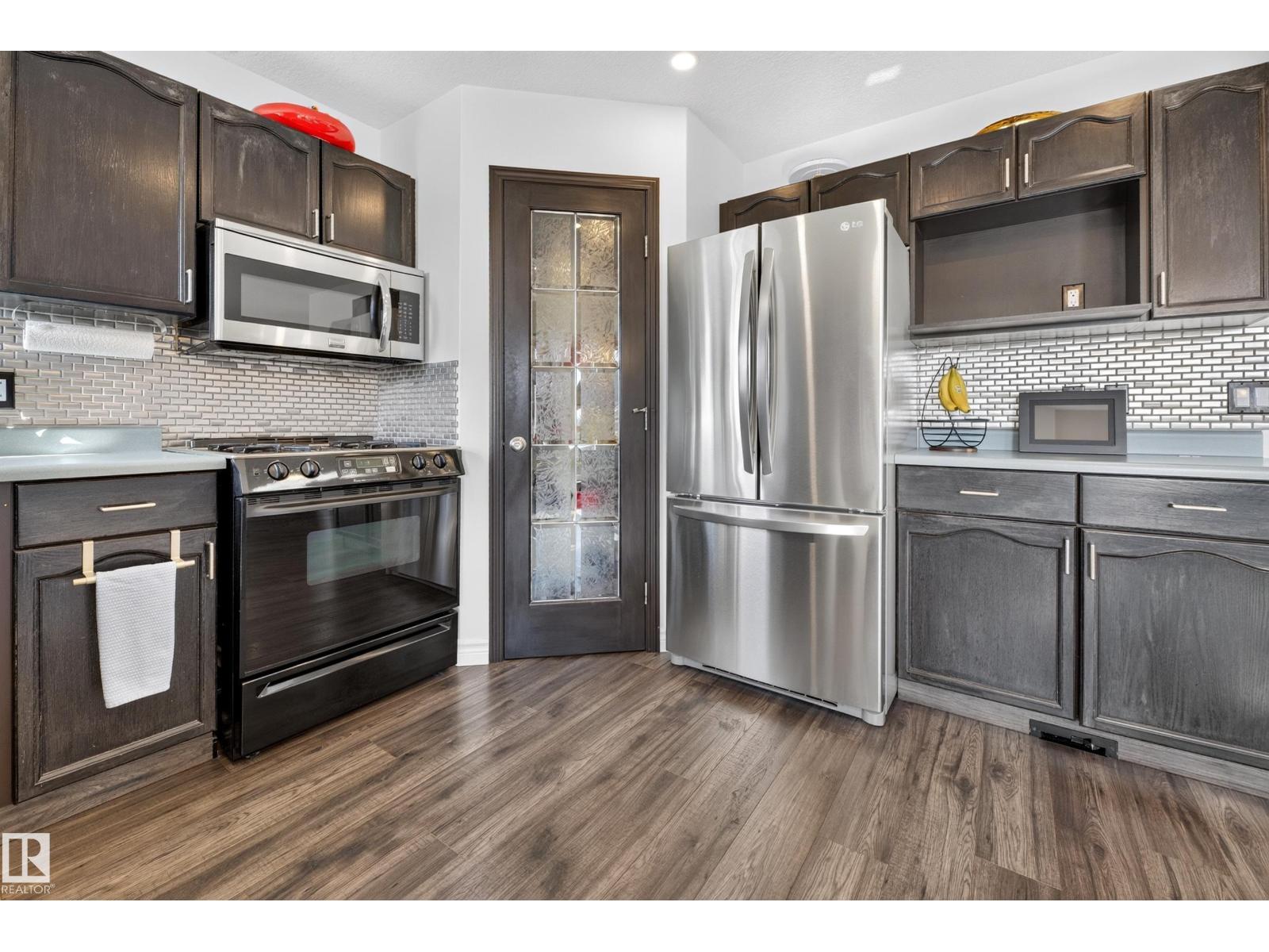 251 RIVER PT NW - 20