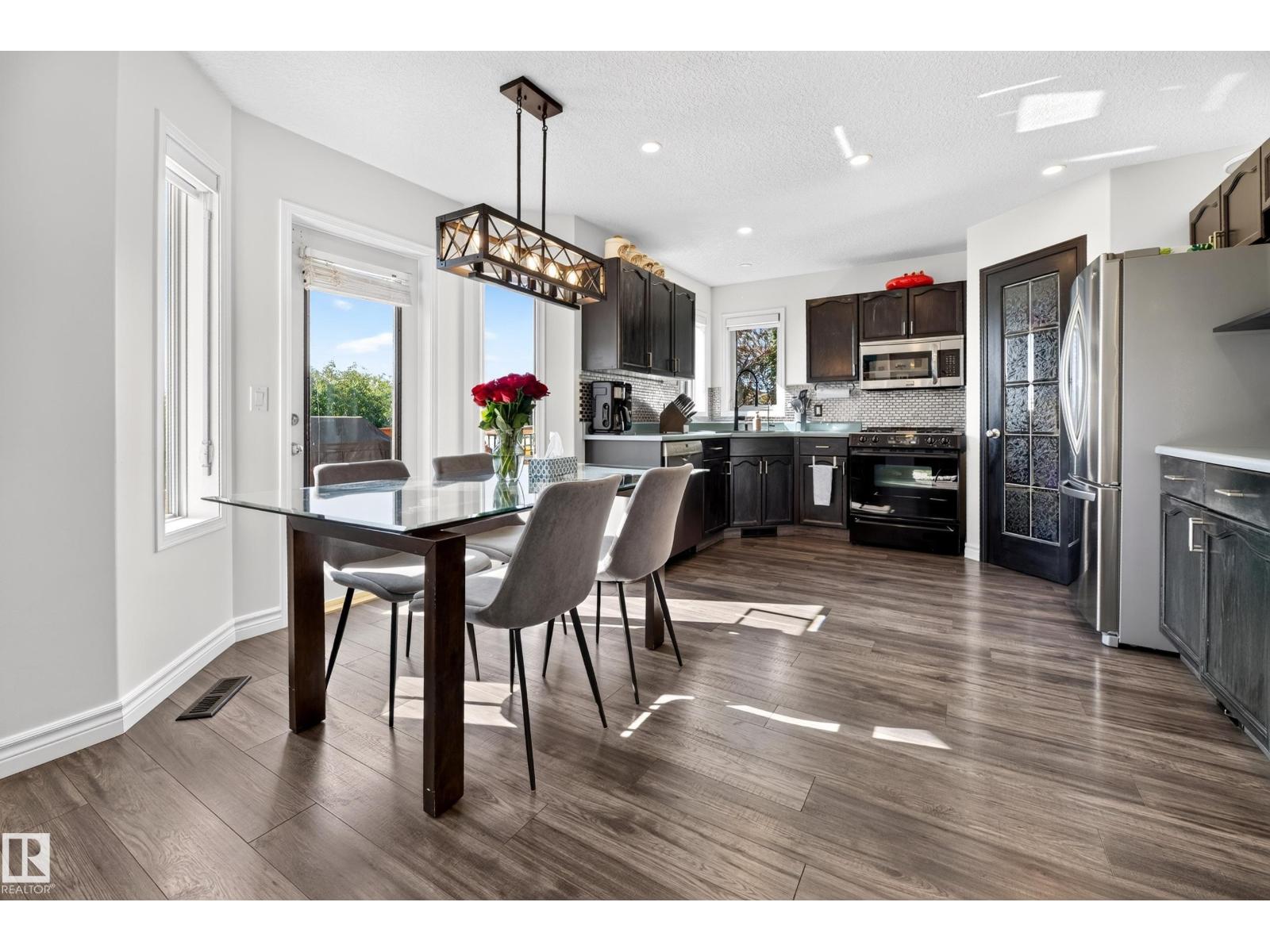 251 RIVER PT NW - 22