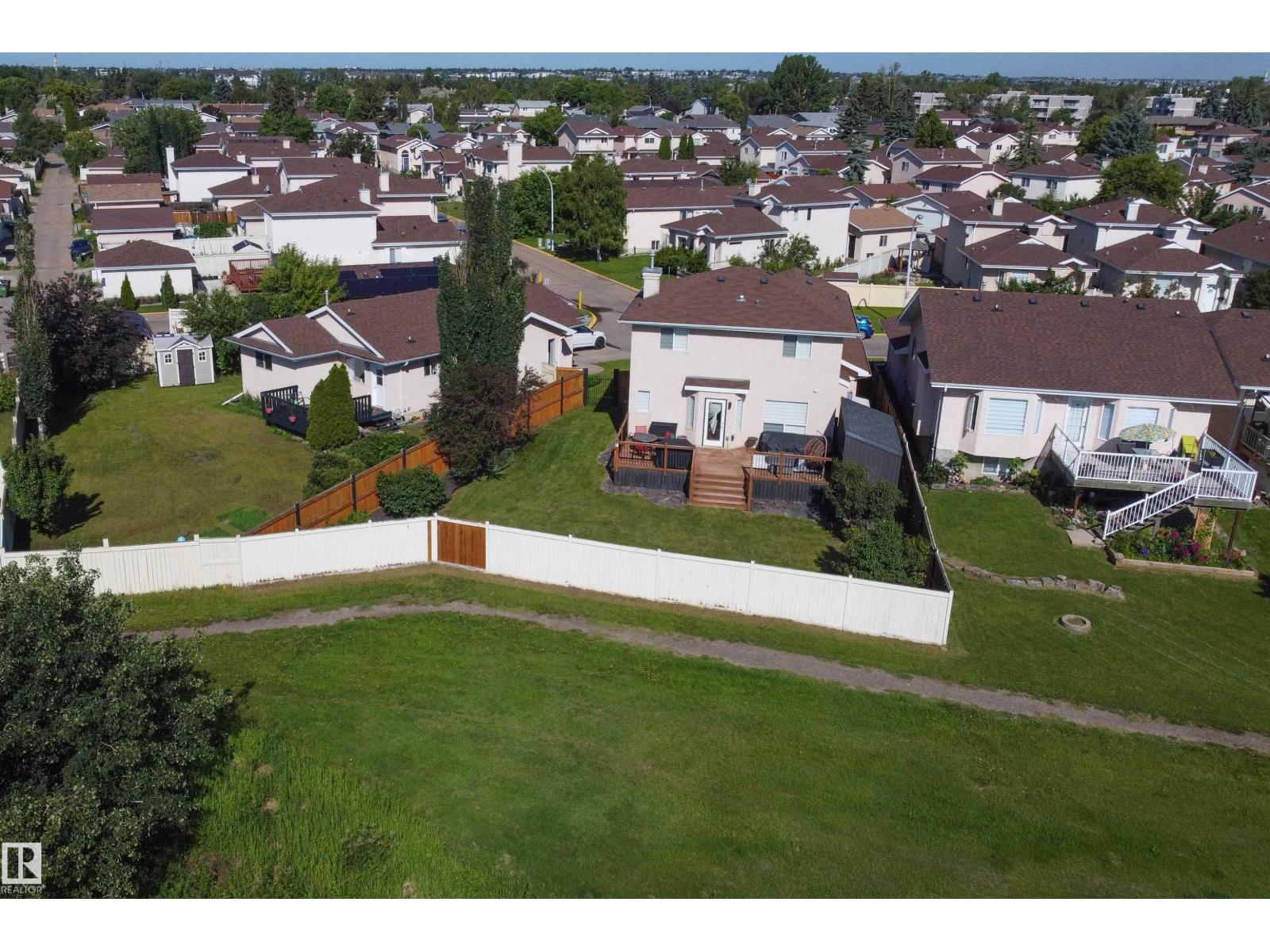 251 RIVER PT NW - 4