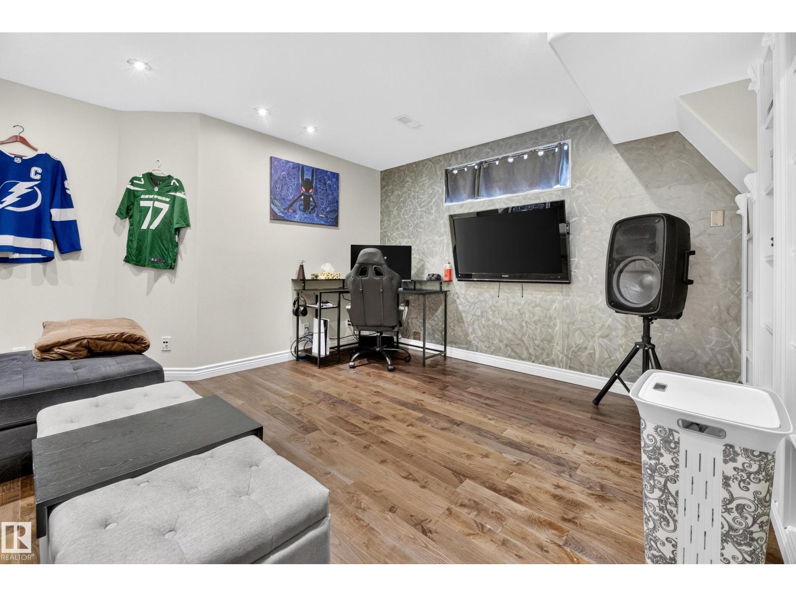 251 RIVER PT NW - 41