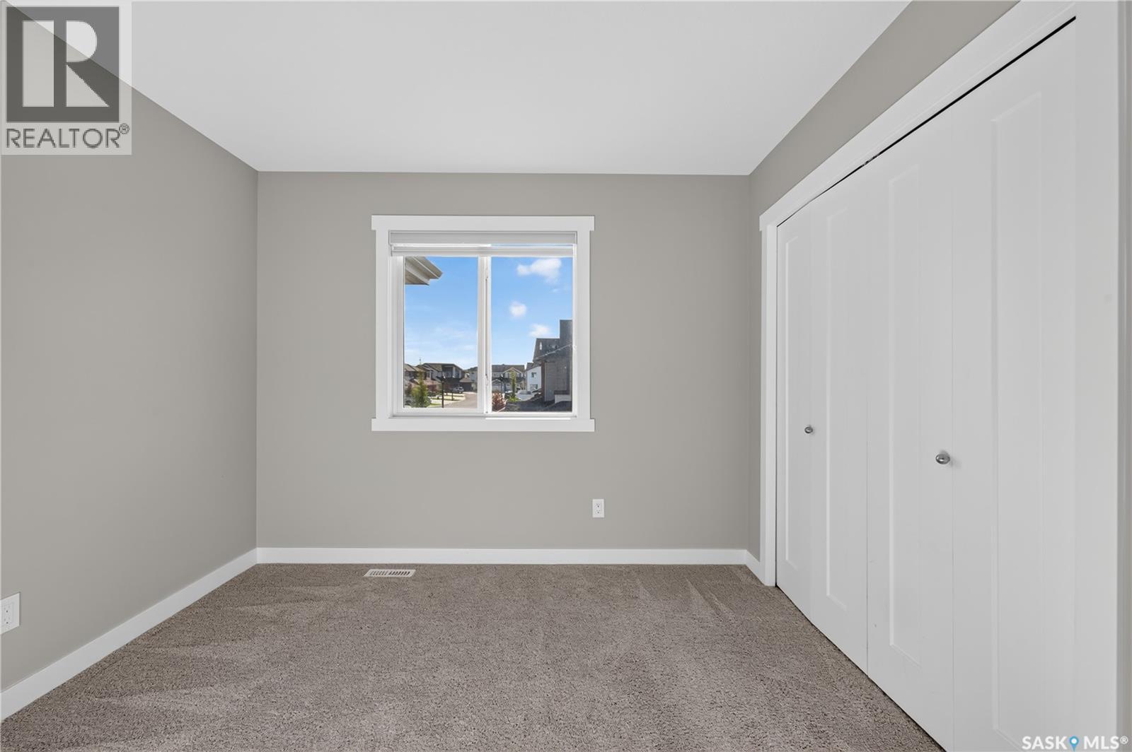 4764 Mutrie CRESCENT — photo 22