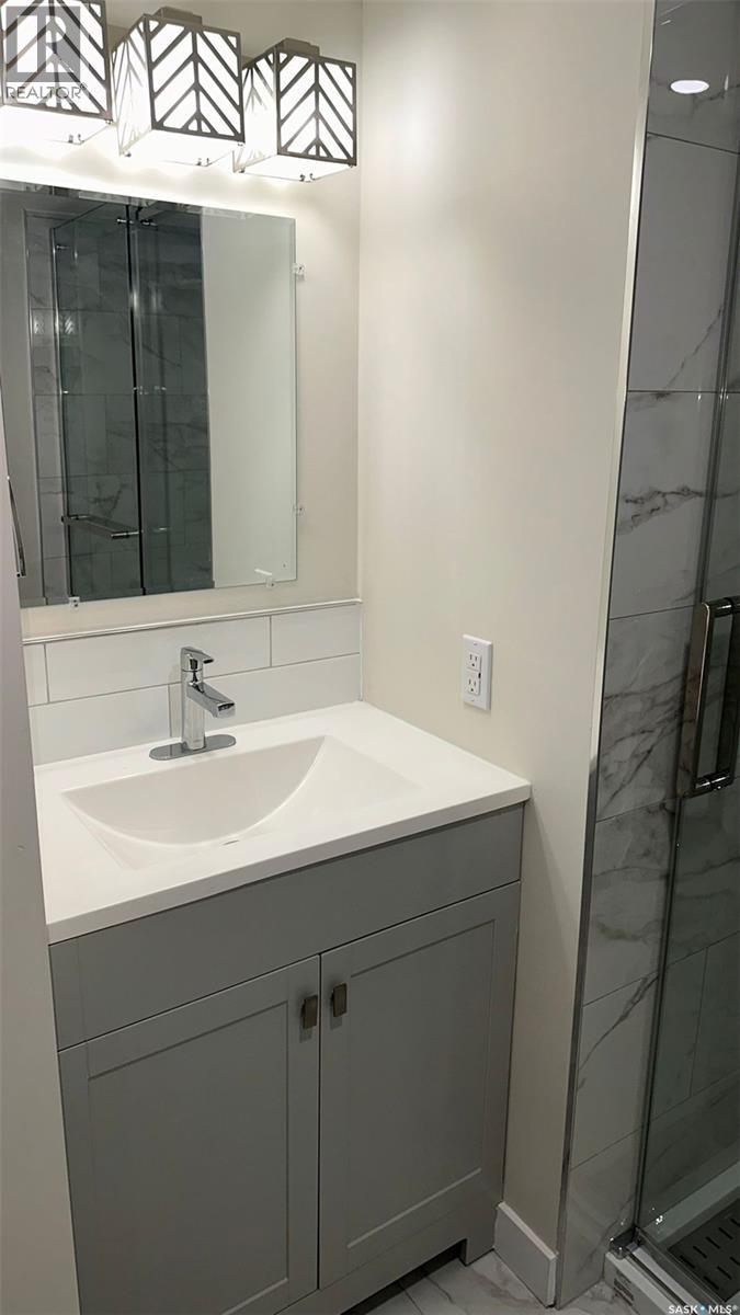 4764 Mutrie CRESCENT - 33
