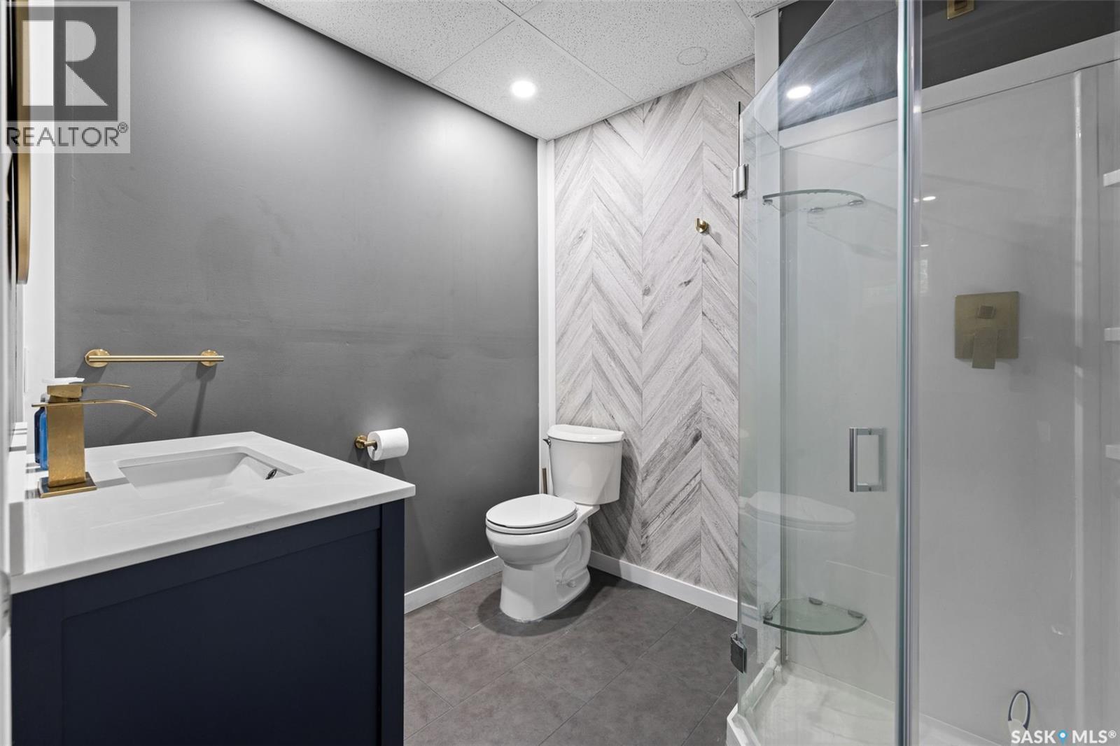 418 Hawkes STREET - 26