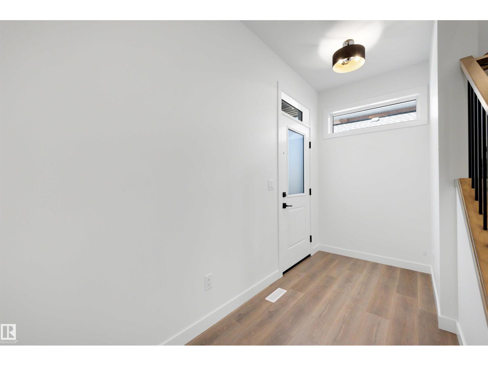 30 ELSINORE PL NW - 2
