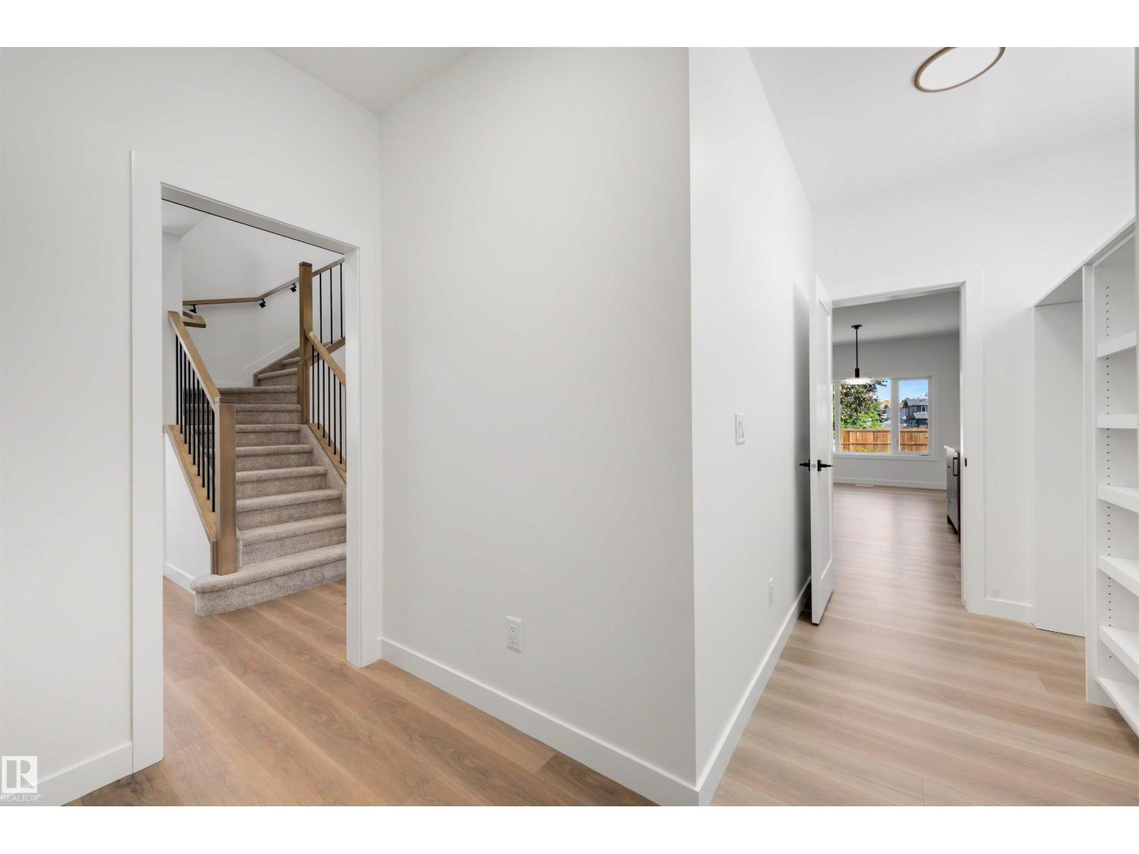 30 ELSINORE PL NW - 6