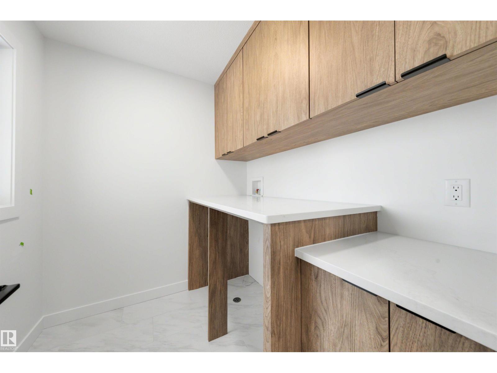30 ELSINORE PL NW - 27