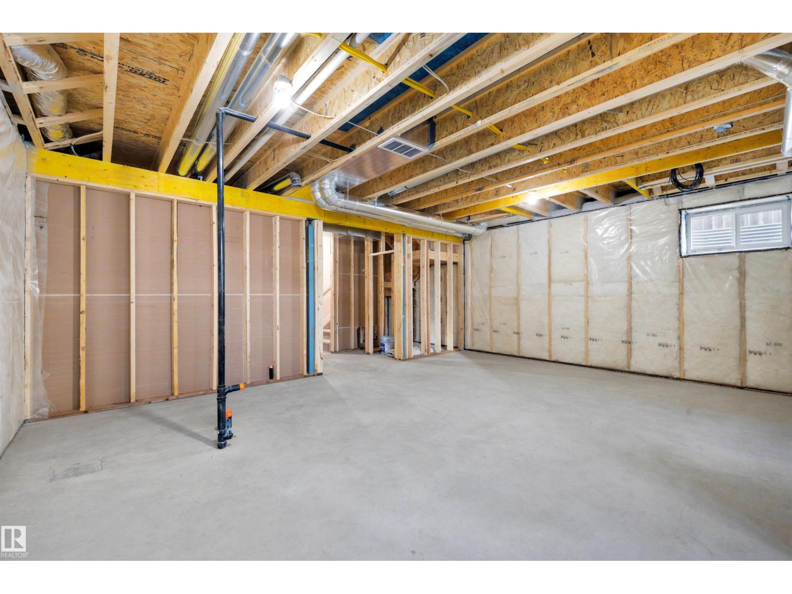 30 ELSINORE PL NW - 34
