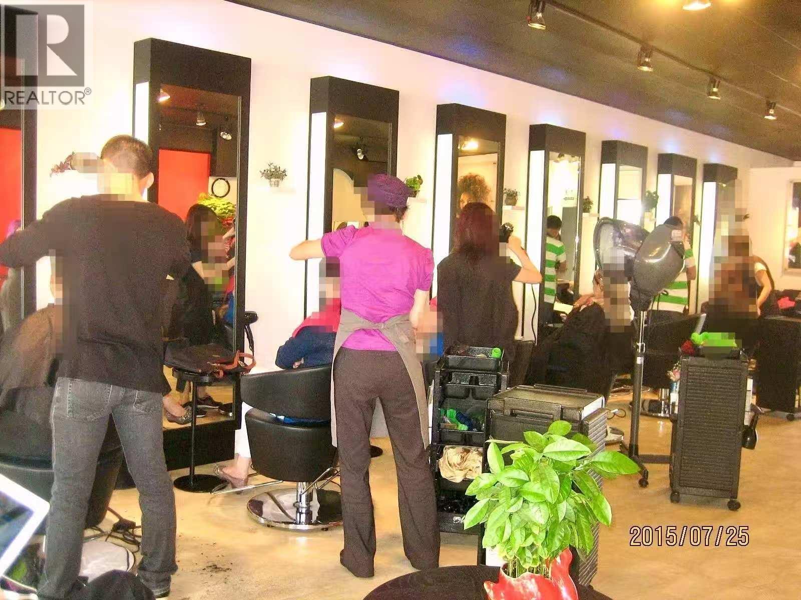 8538 GRANVILLE STREET, Vancouver — photo 2