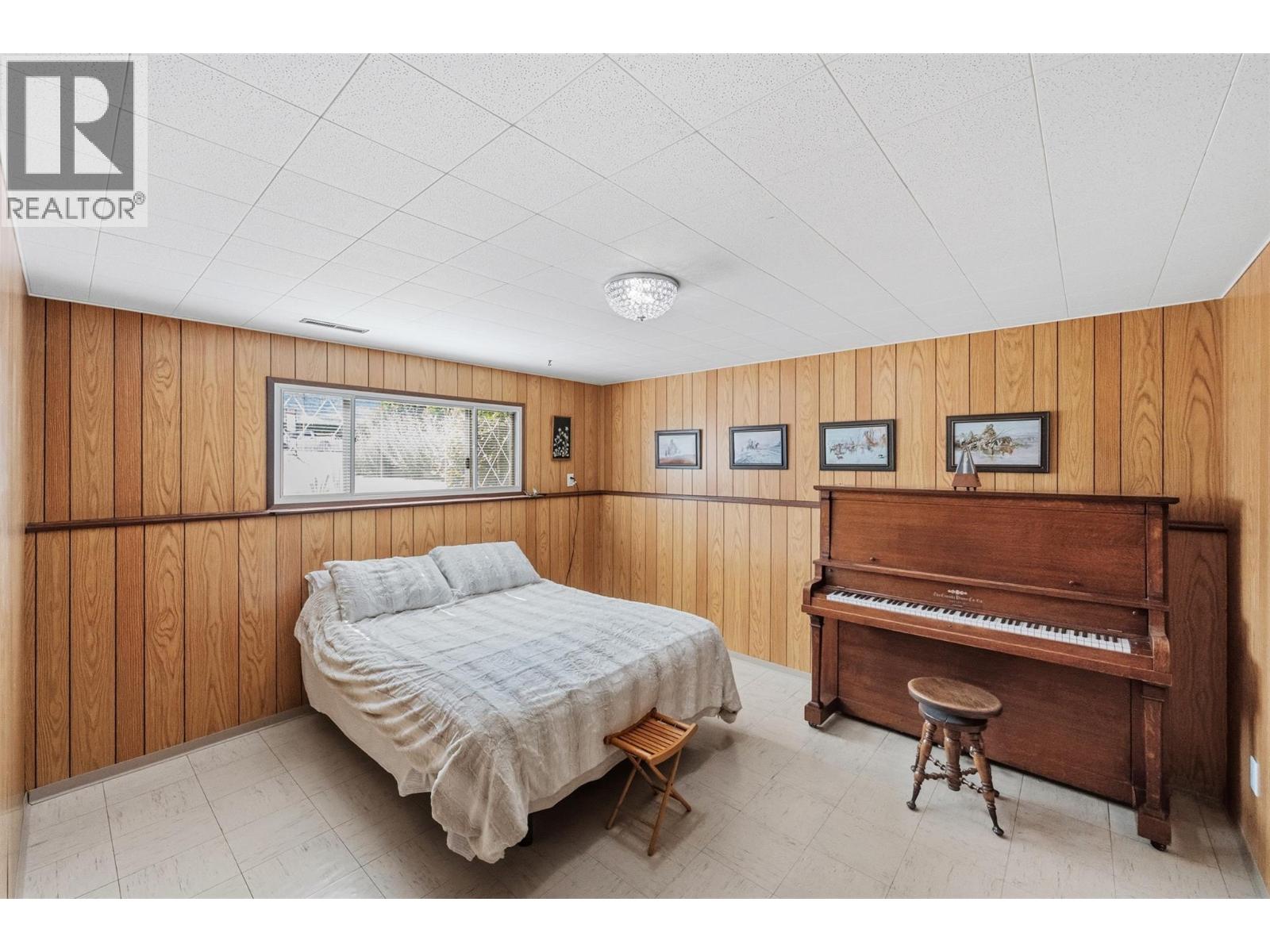 8405 87th Street - 23