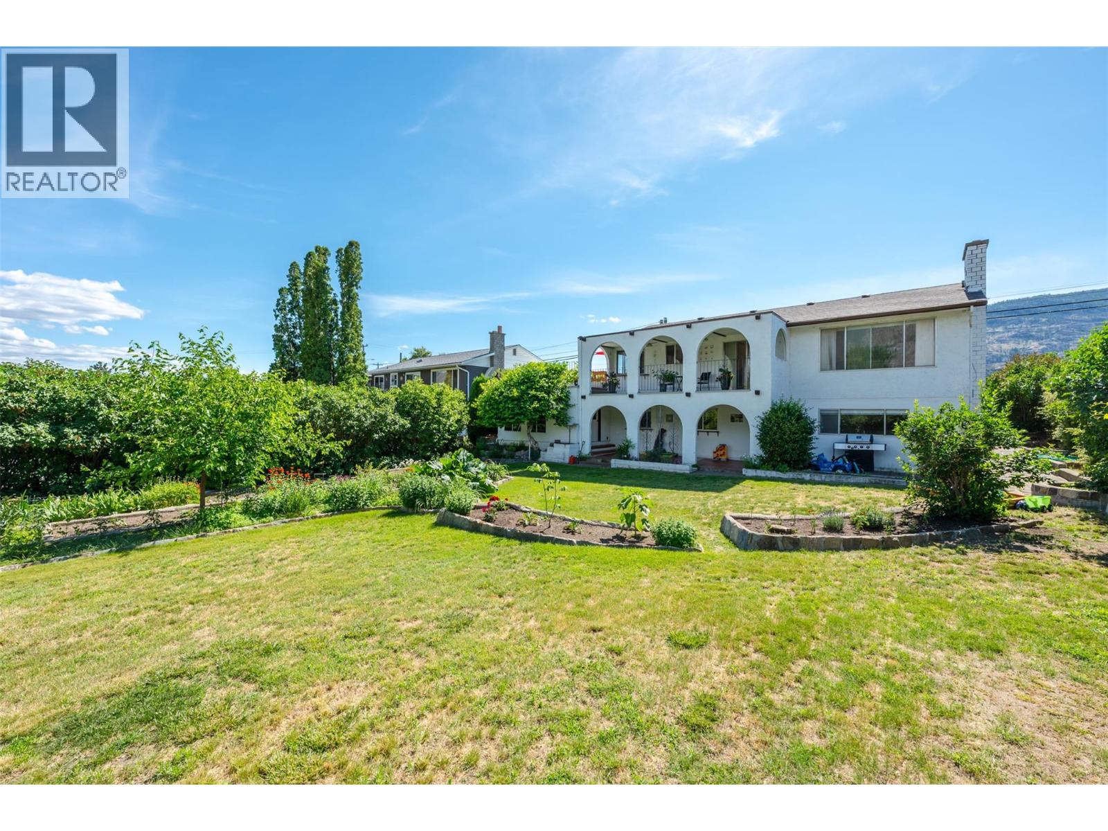 8405 87th Street - 93