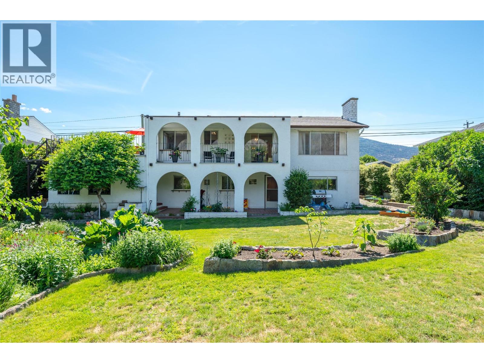 8405 87th Street - 91
