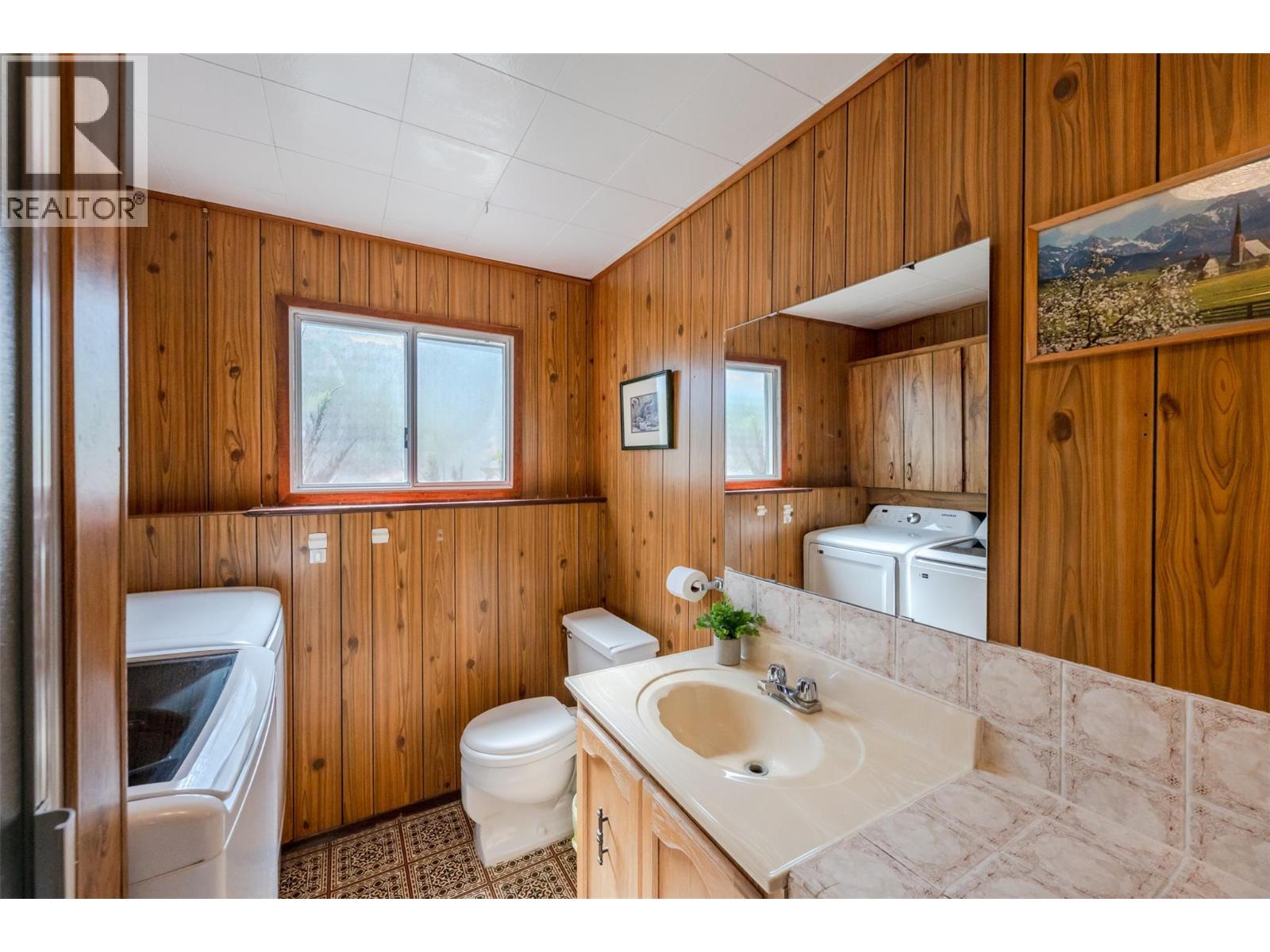 8405 87th Street - 63