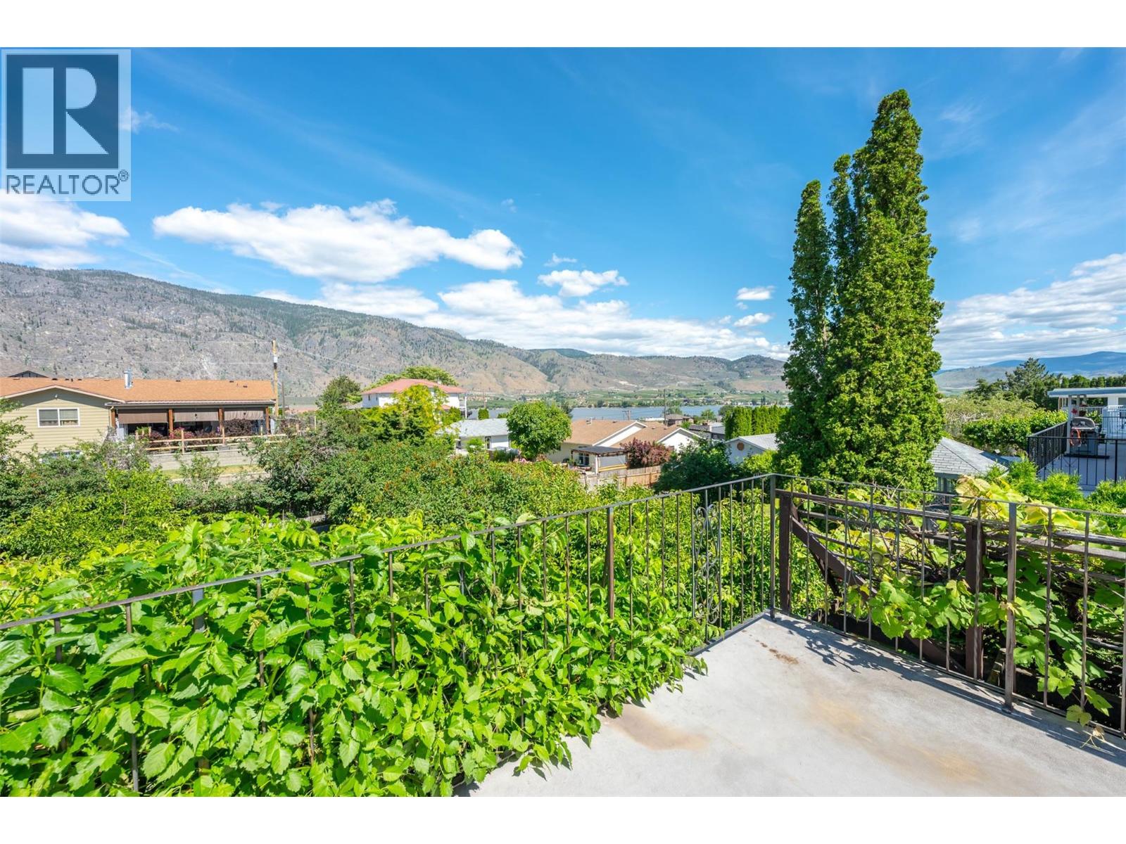 8405 87th Street - 77
