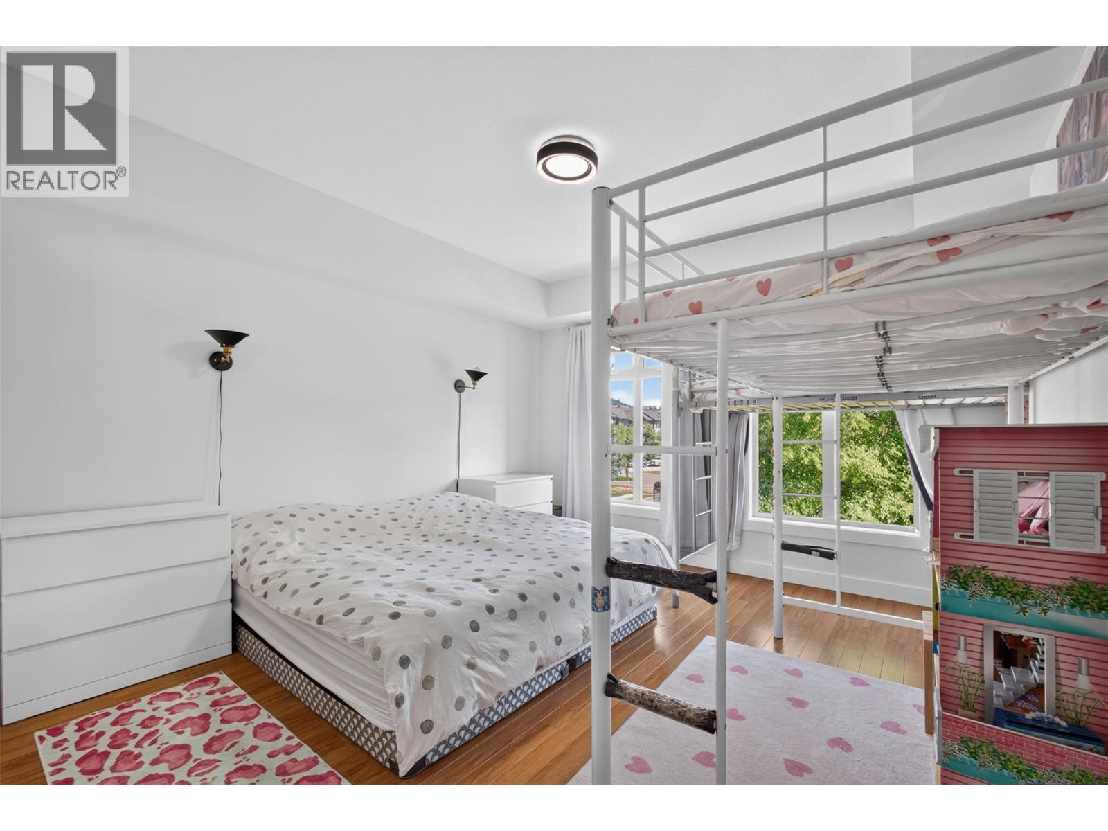 #208 2551 Shoreline Drive - 18