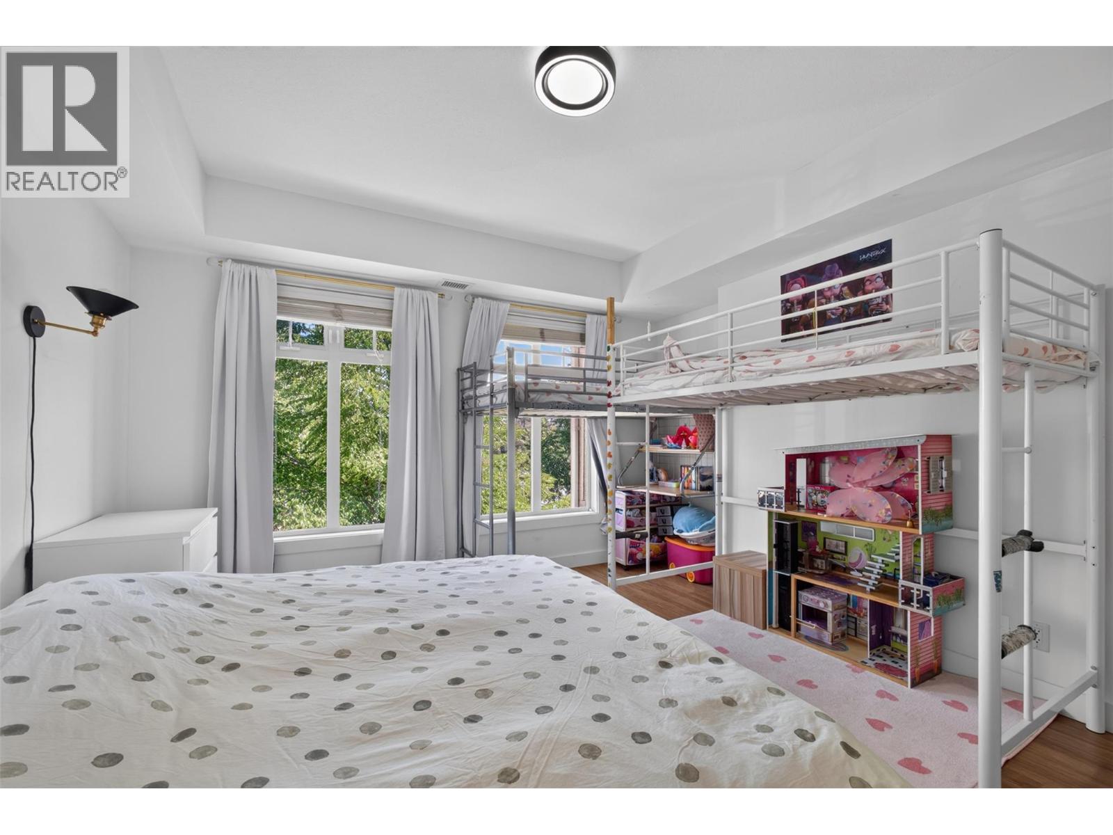 #208 2551 Shoreline Drive - 20