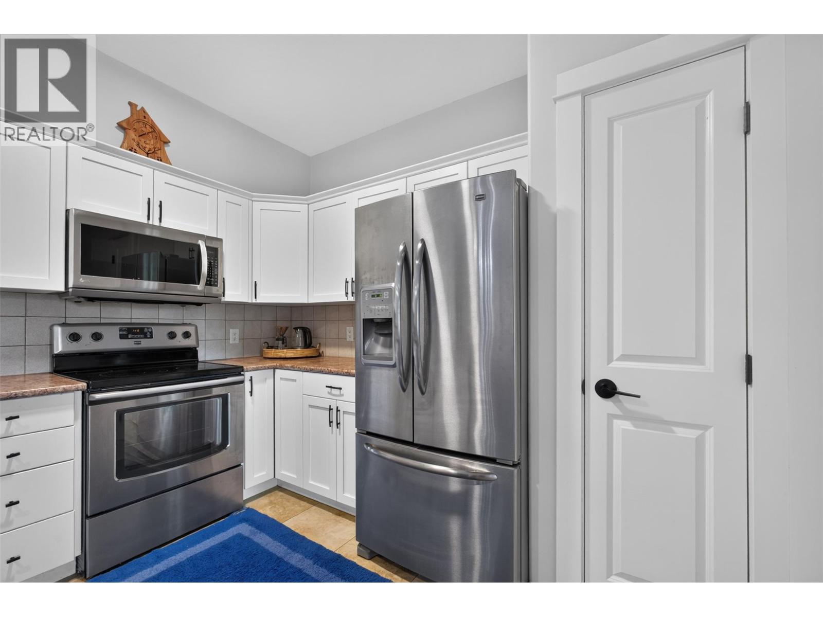 #208 2551 Shoreline Drive - 6