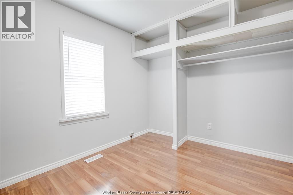 1238-1240 NIAGARA STREET - 11