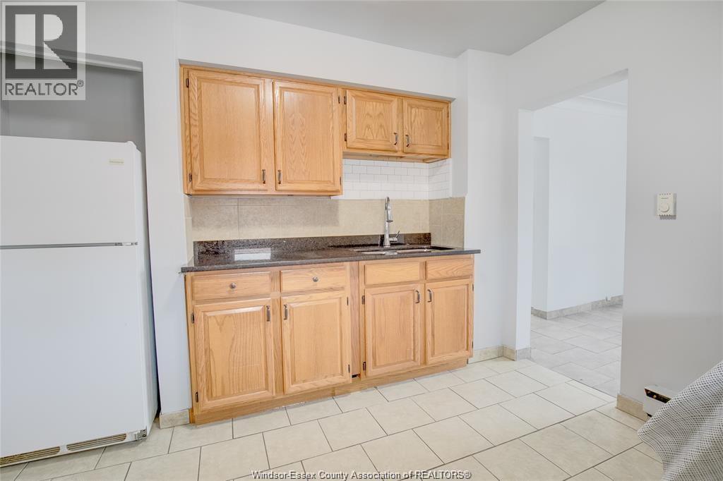 1238-1240 NIAGARA STREET - 16