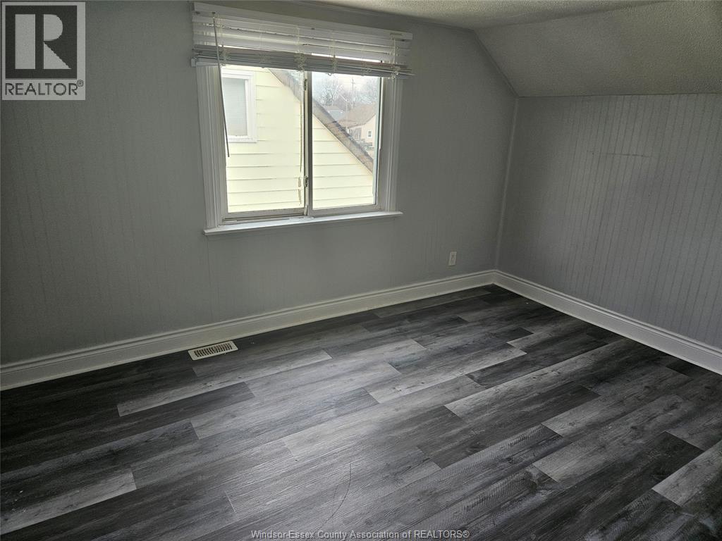 643 CHARLES STREET - 14