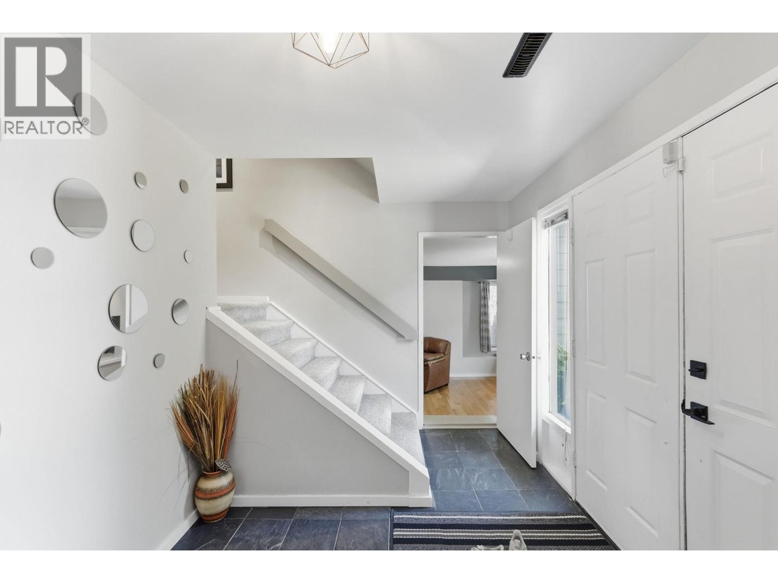 1922 Abel Street - 4