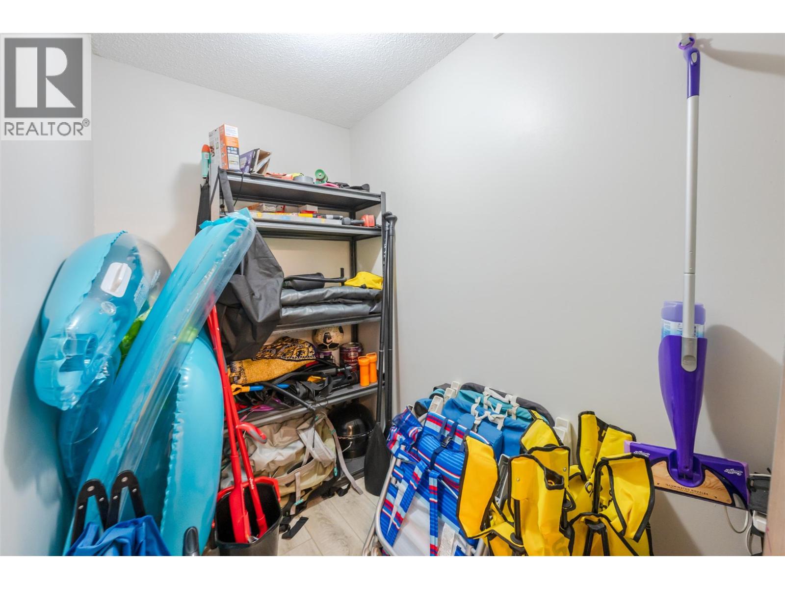 #104 110 Skaha Place - 35