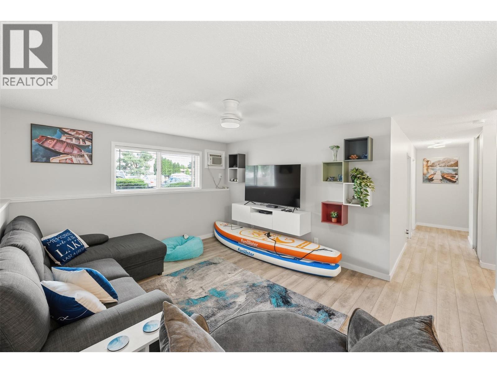 #104 110 Skaha Place - 12
