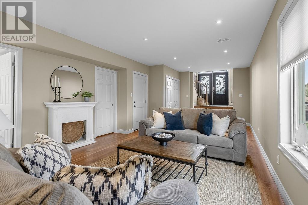 66 Eclipse Crescent - 11