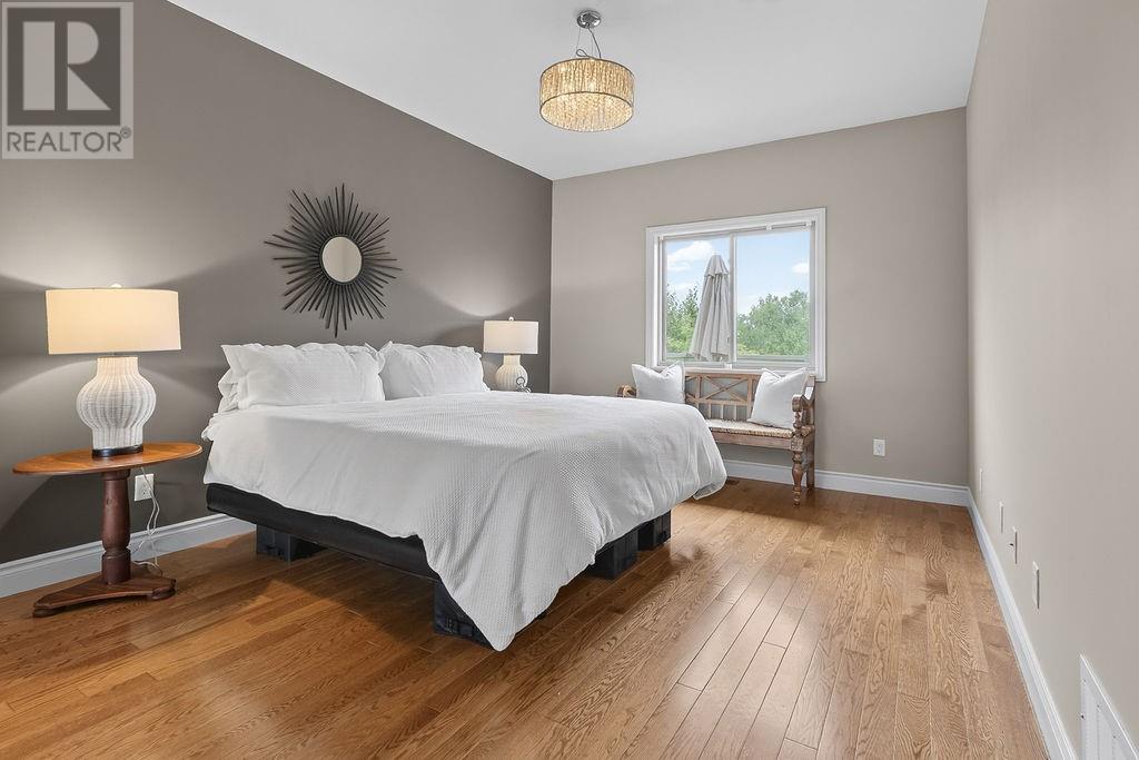66 Eclipse Crescent - 12