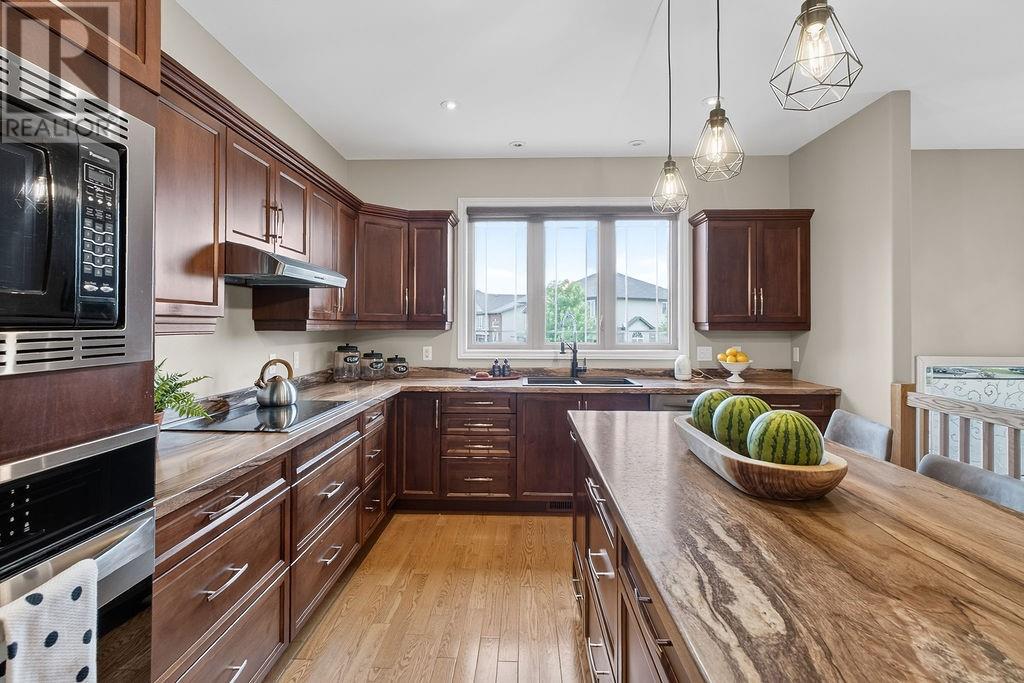 66 Eclipse Crescent - 5