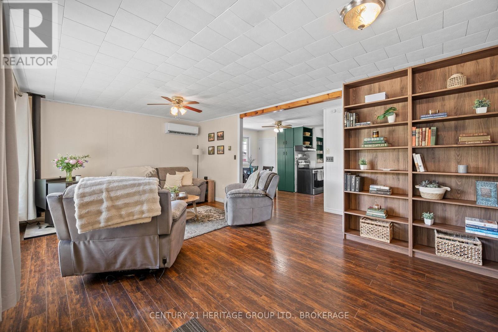 471 LYNDHURST ROAD - Image 12