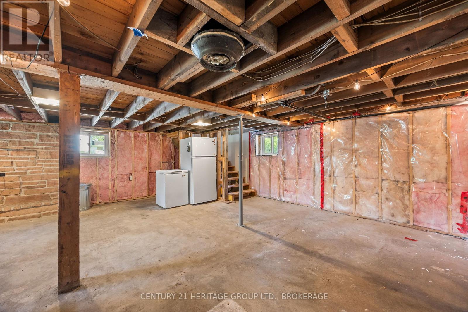 471 LYNDHURST ROAD - Image 25
