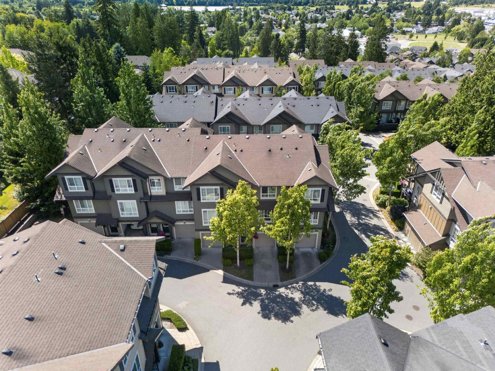10 4967 220 STREET, Langley