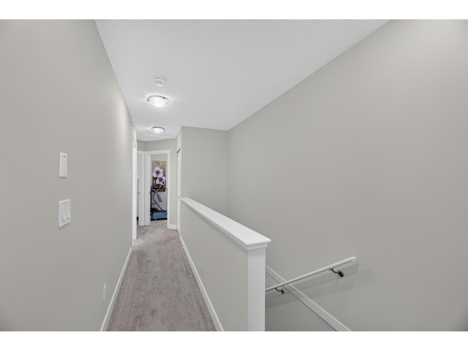10 4967 220 STREET, Langley