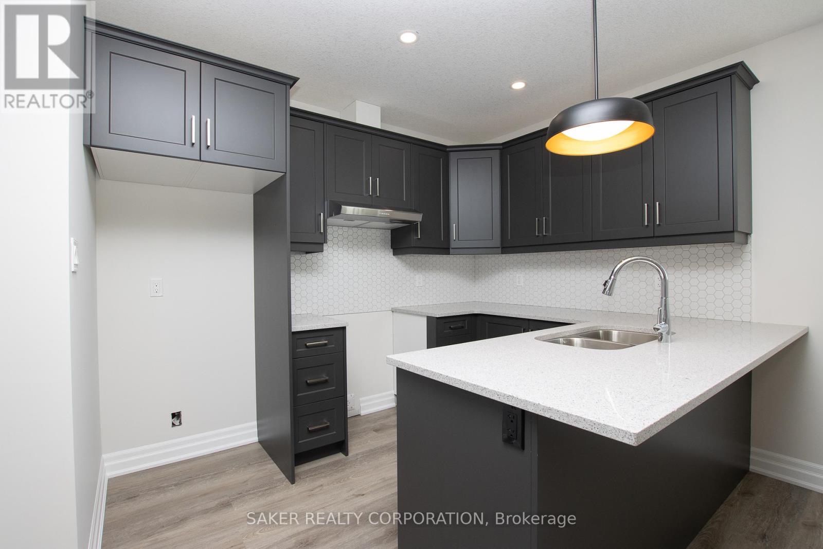 540 REGENT STREET - 37