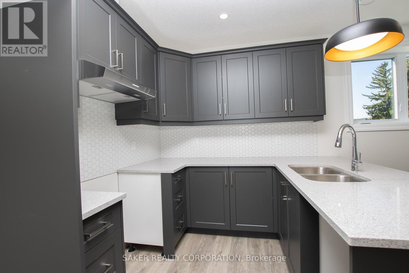 540 REGENT STREET - 38