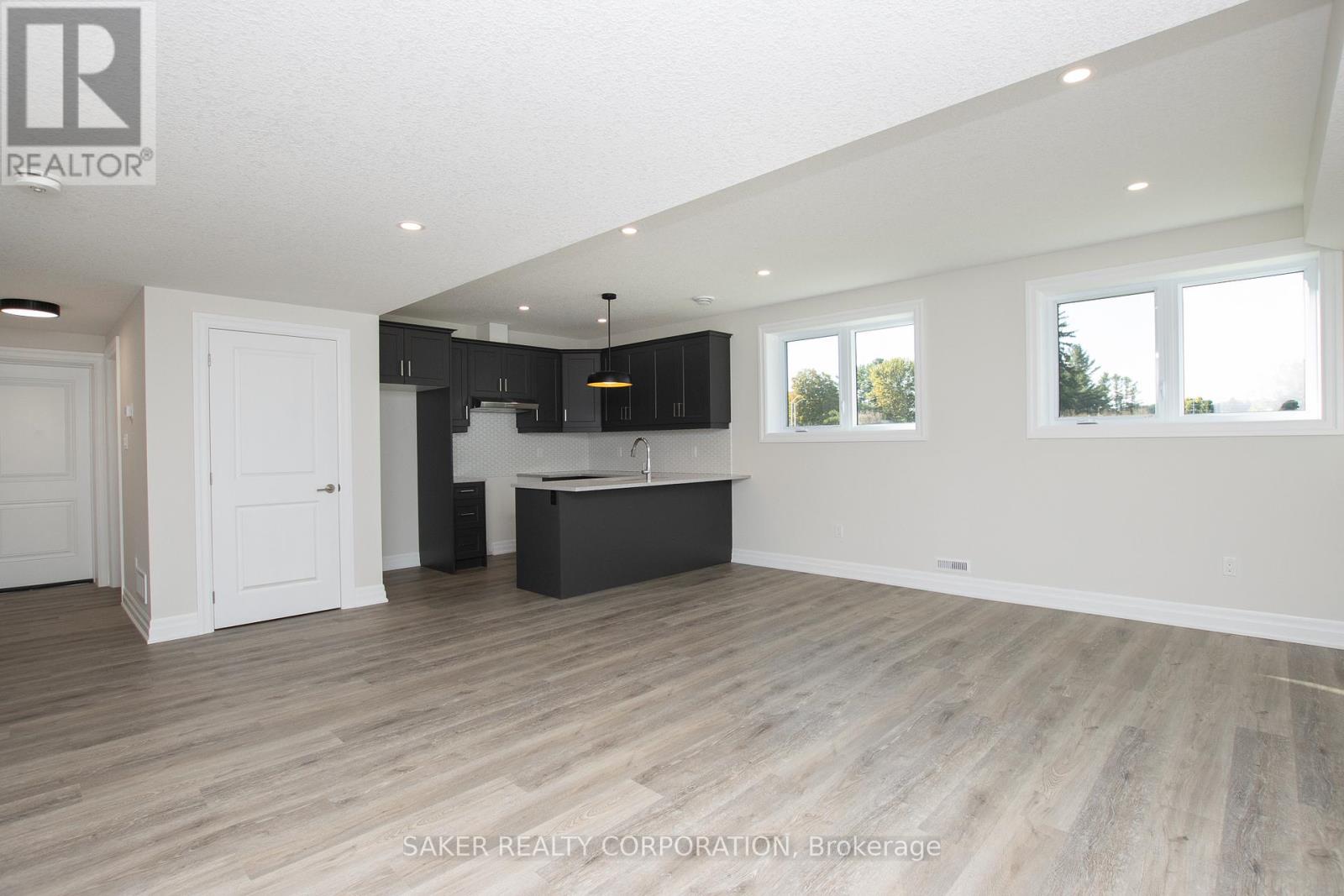 540 REGENT STREET - 43