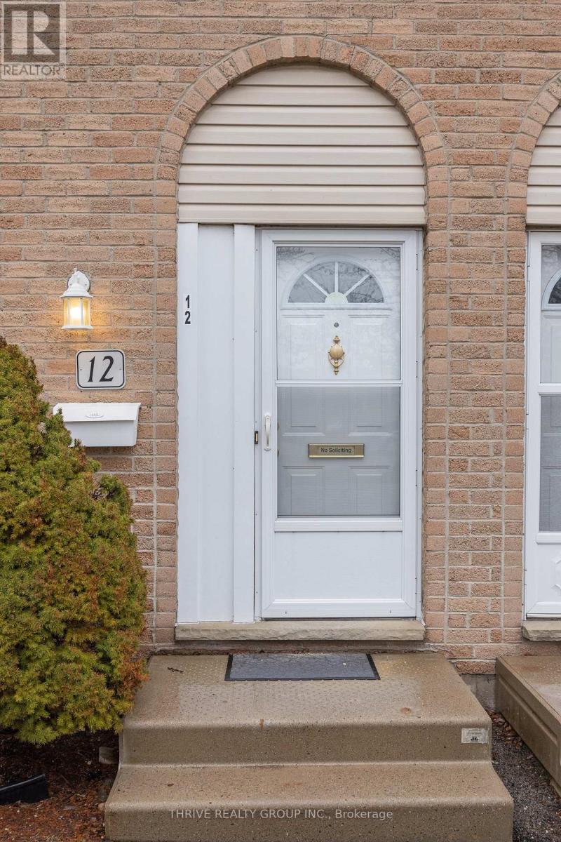 #12 210 CARLYLE DRIVE - 27