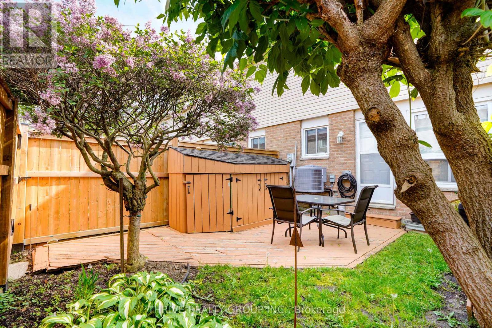 #12 210 CARLYLE DRIVE - 30