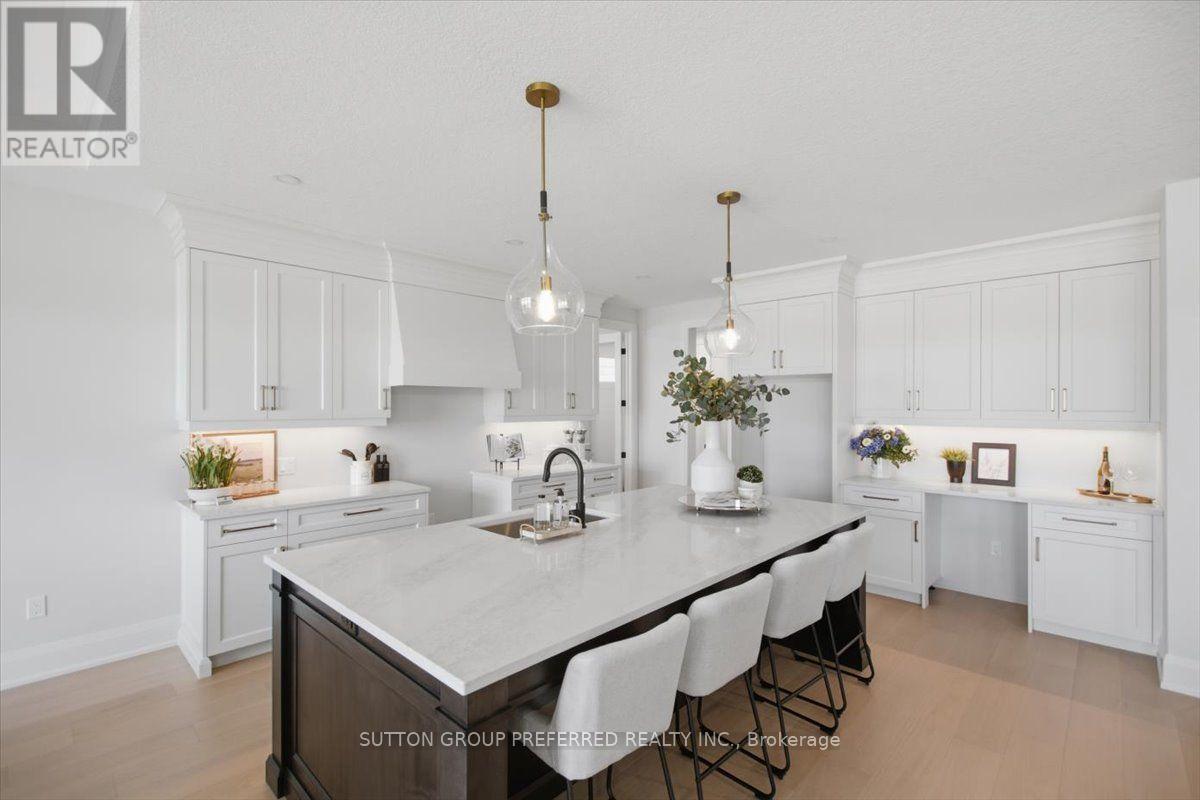 876 EAGLETRACE DRIVE - 13