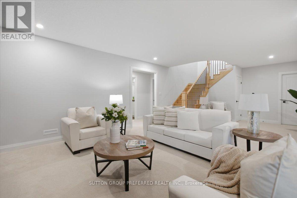 876 EAGLETRACE DRIVE - 41