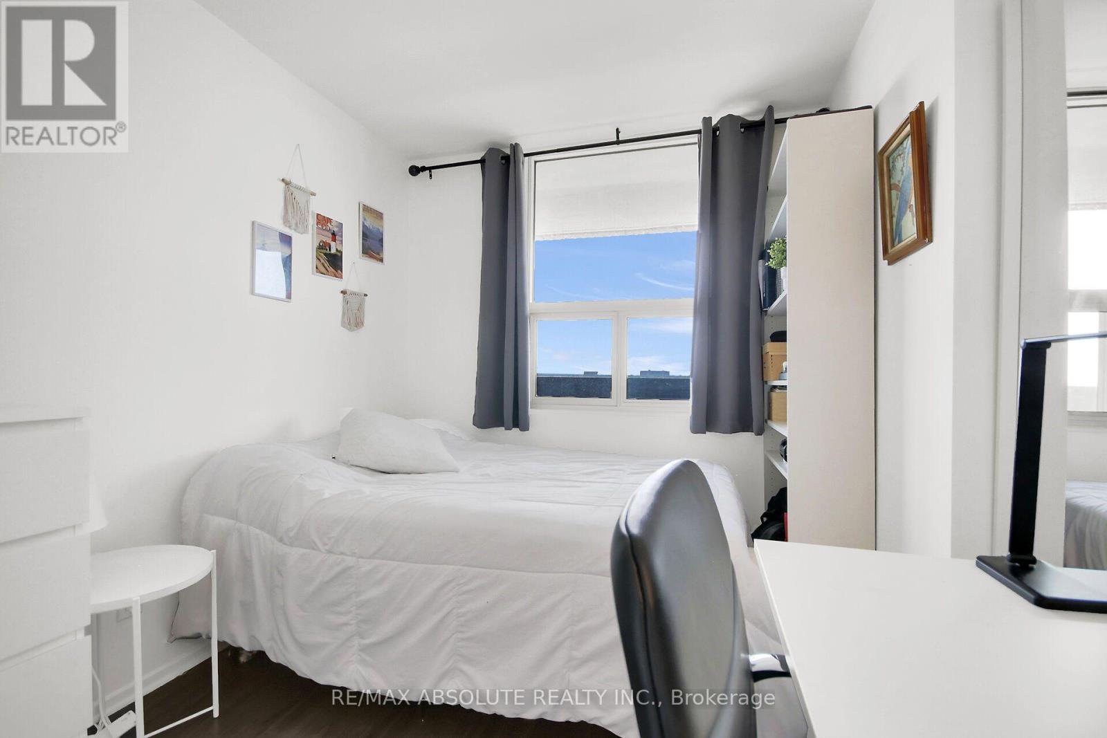 #1403 1380 PRINCE OF WALES DRIVE - 28